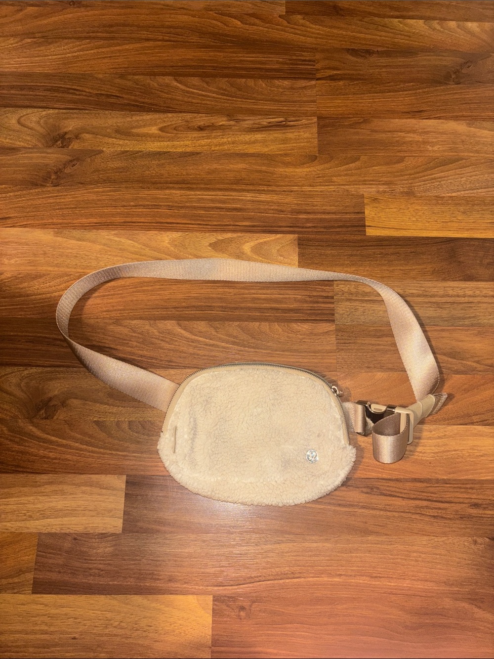 lululemon athletica Beige Sherpa Crossbody Belt Bag